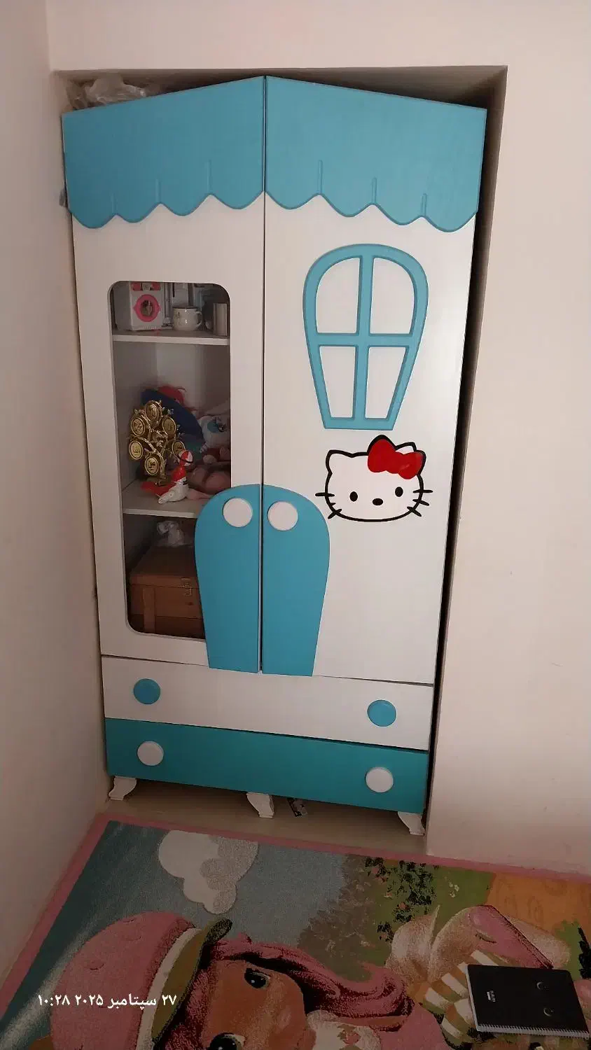 تخت|تخت و سرویس خواب|پرند, فاز ۲|دیوار