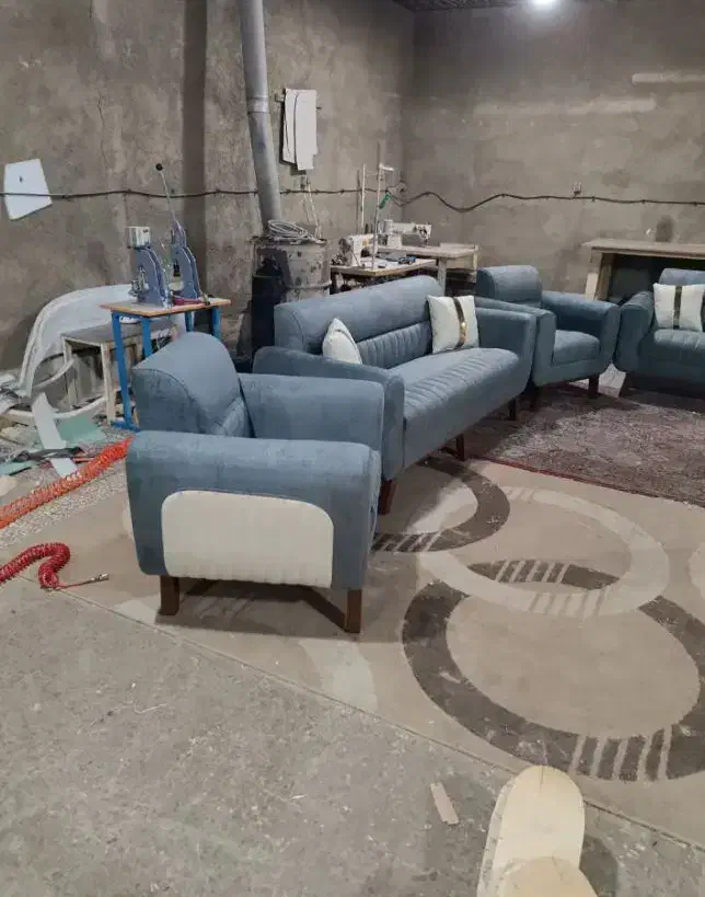 41نایاب مهرگان تولیدی مهرگان تولیدی ارزان قیمت  41|مبلمان خانگی و میز عسلی|صدرا-فارس, فاز ۱|دیوار