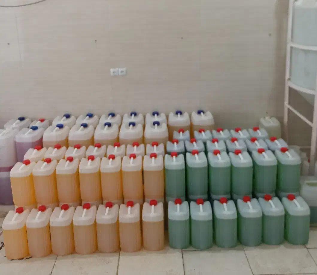 مواد شوینده|مواد شوینده و دستمال کاغذی|اردکان, |دیوار