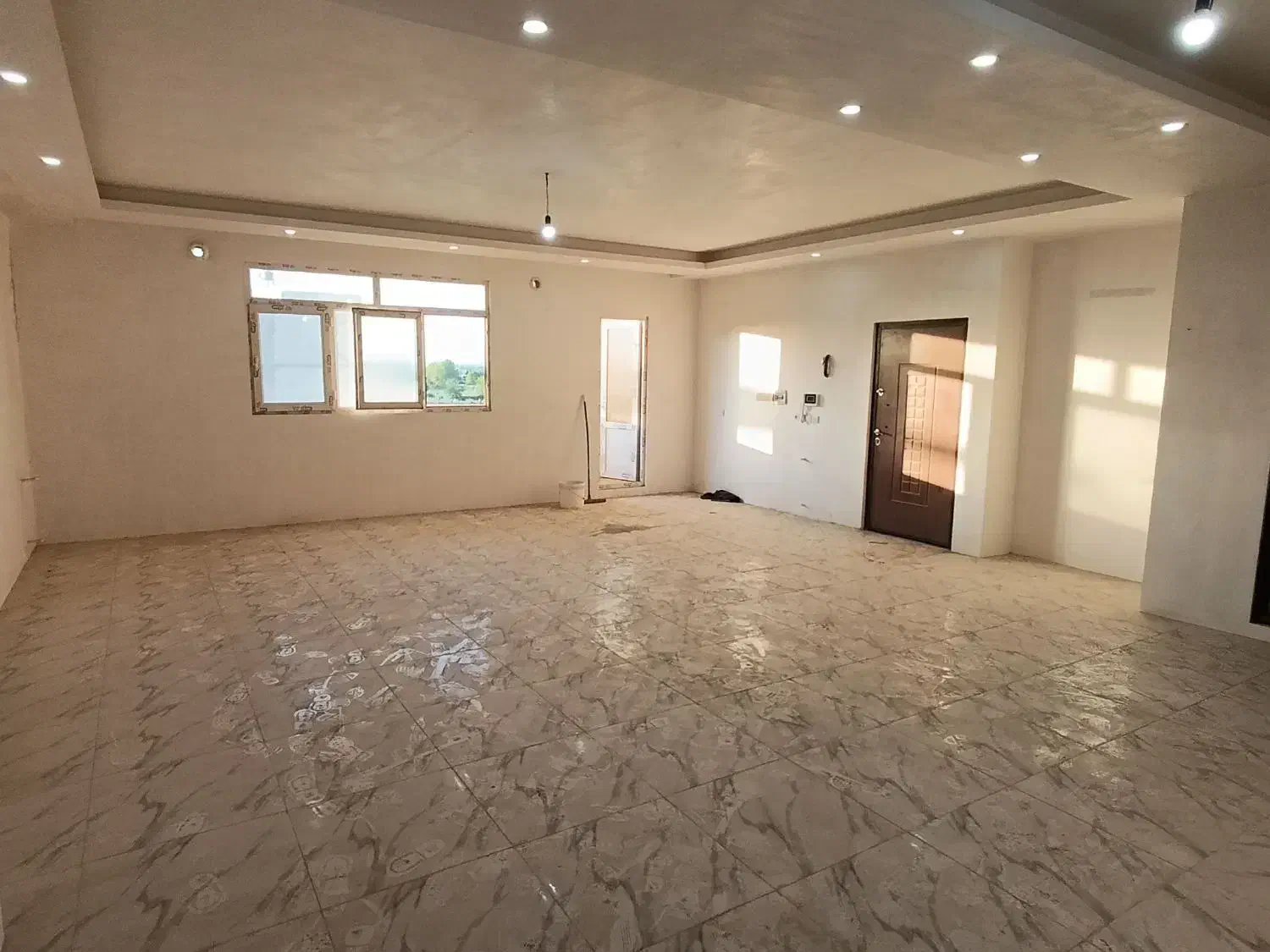 آپارتمان ۱۱۷ متری با پارکینگ نسیم شهر|فروش آپارتمان|نسیم‌شهر, |دیوار