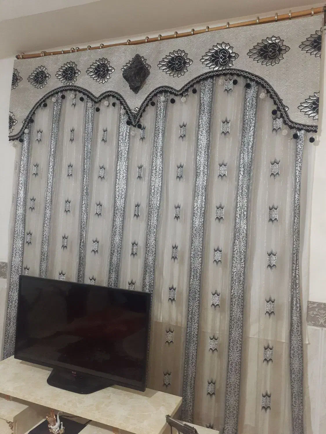 پرده عرض 3متر|پرده، رانر، رومیزی|الوند, |دیوار