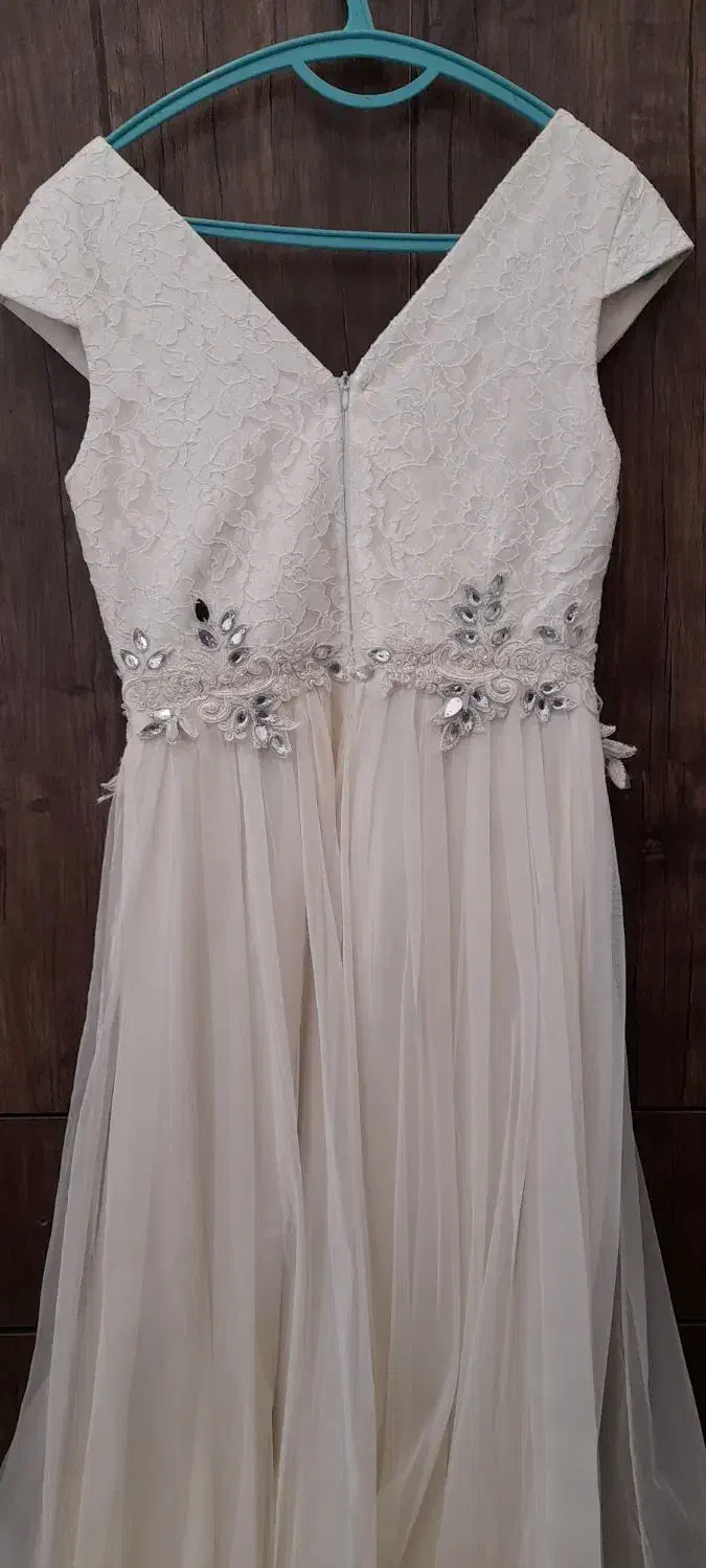 پیراهن مجلسی|لباس|الیگودرز, |دیوار