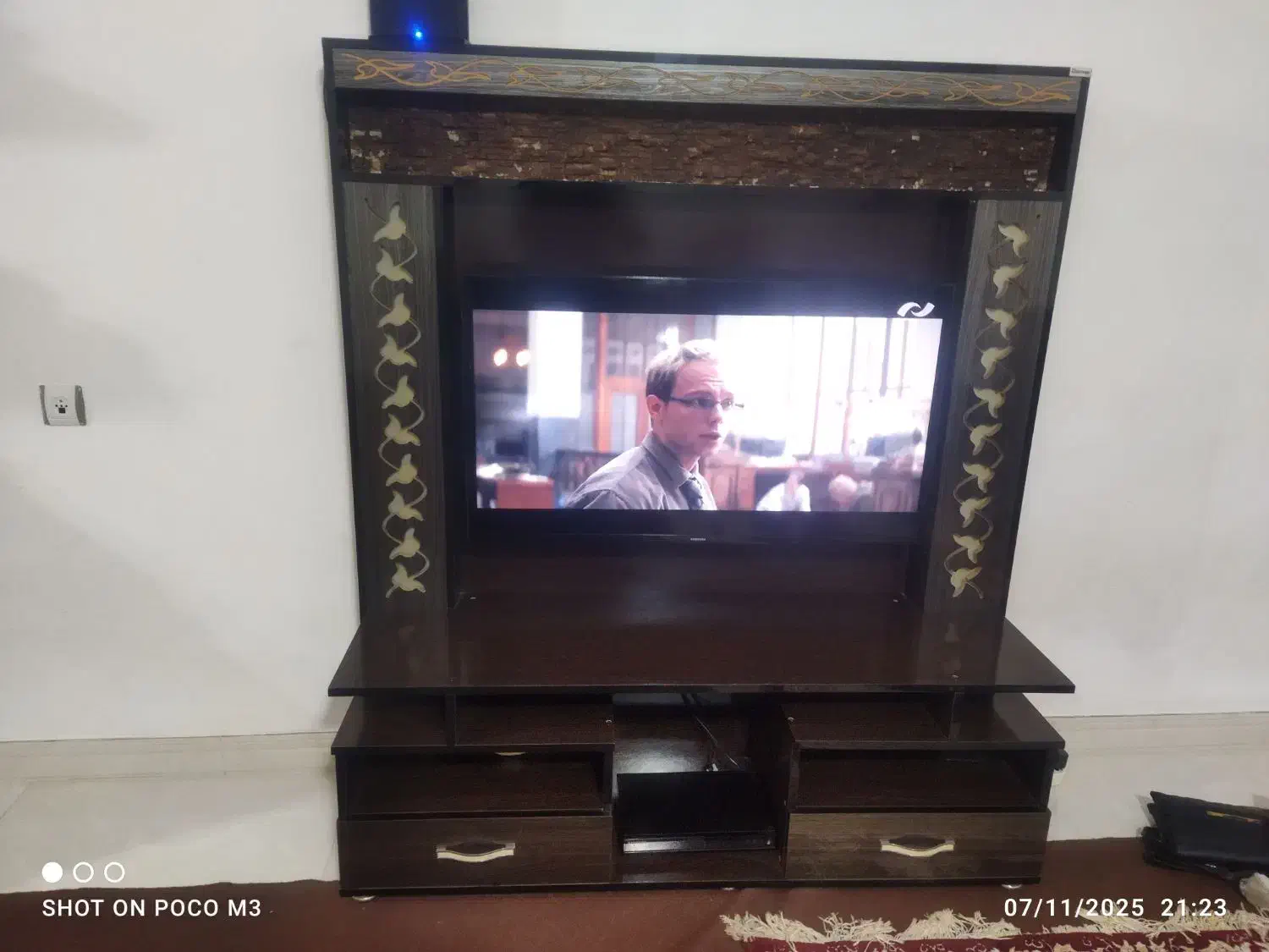 میز تلویزیون|میز تلویزیون|اسالم, |دیوار