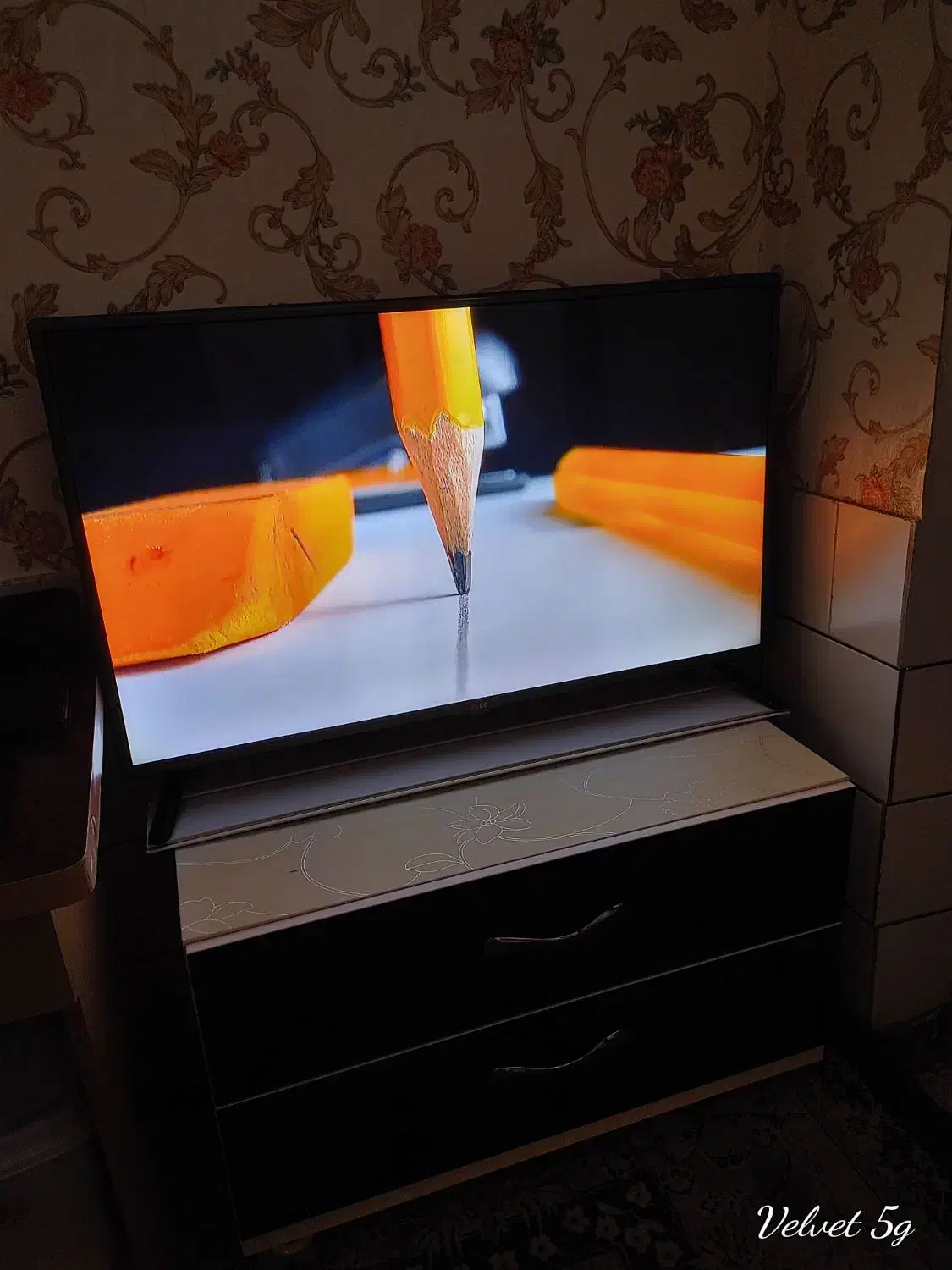 تلویزیون ال ای دی الجی 42 LED LG اصل کره کاشمر|تلویزیون و پروژکتور|کاشمر, |دیوار