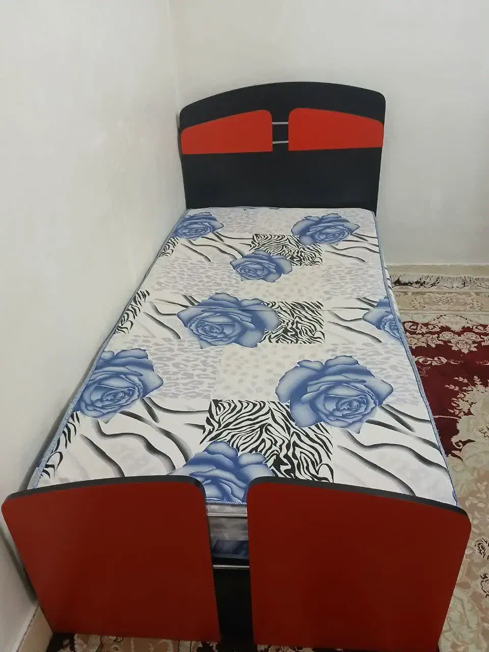 تخت و کمد کودک|تخت و سرویس خواب|سبزوار, هویزه|دیوار