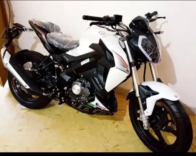 بنلی 180s|موتورسیکلت|بوشهر, |دیوار