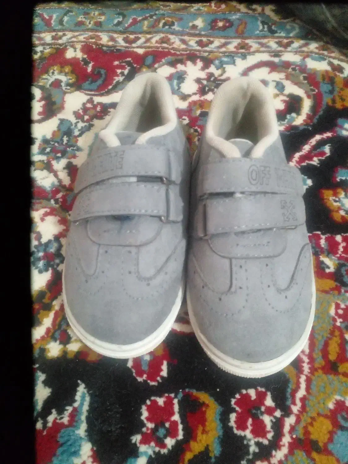 کفش|کیف، کفش، کمربند|اسفراین, |دیوار