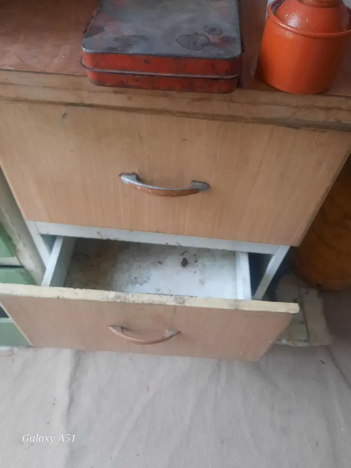 دراورآهنی پنج گشو|جاکفشی، کمد، دراور|قزوین, |دیوار