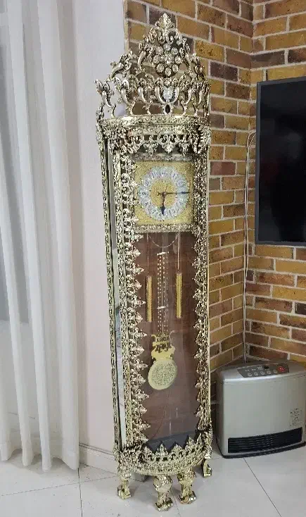 ساعت ایستاده سلطنتی بسار تمیز|ساعت دیواری و تزئینی|مشهد, یوسفیه (شهرک غرب)|دیوار