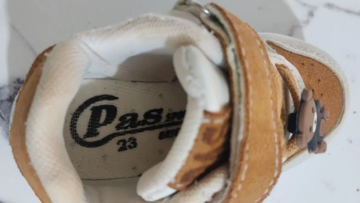 کفش بچگانه چسبی|کفش و لباس بچه|رزن, |دیوار