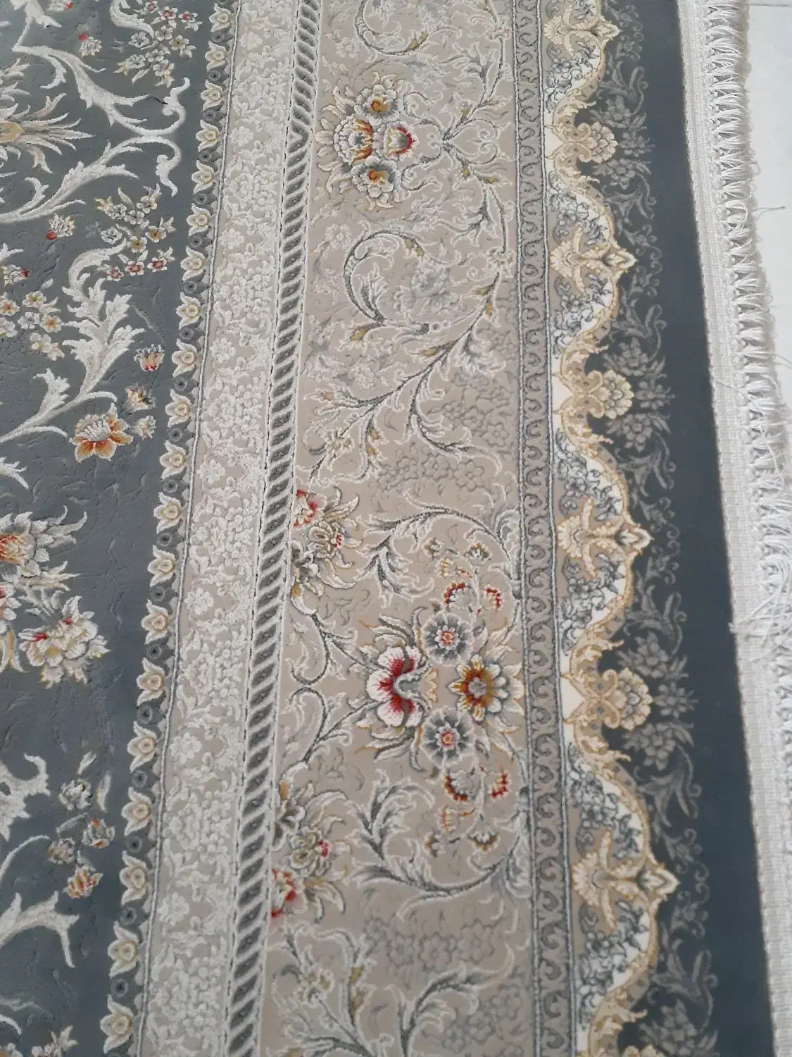 فرش ۹ متری گل برجسته ۱۲۰۰شانه|فرش|اصفهان, گرکان|دیوار