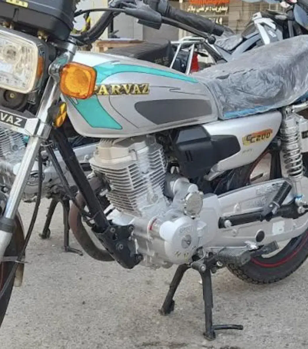 موتور ۲۰۰پرواز۱۴۰۳|موتورسیکلت|ارومیه, |دیوار