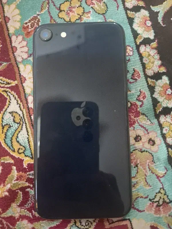 ایفون2022 se|موبایل|تهران, مولوی|دیوار