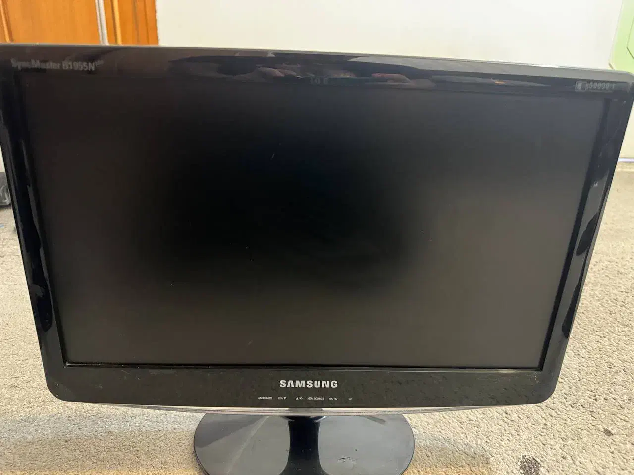 مانیتور|رایانه رومیزی|بهبهان, |دیوار