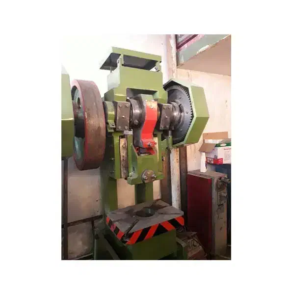 خدمات پرسکاری ضربه ایی|ماشین‌آلات صنعتی|برخوار, |دیوار