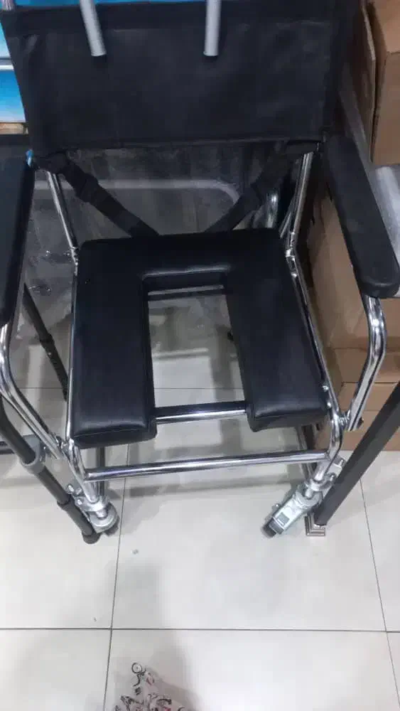 صندلی حمام سالمند|پزشکی|بندر امام خمینی, |دیوار