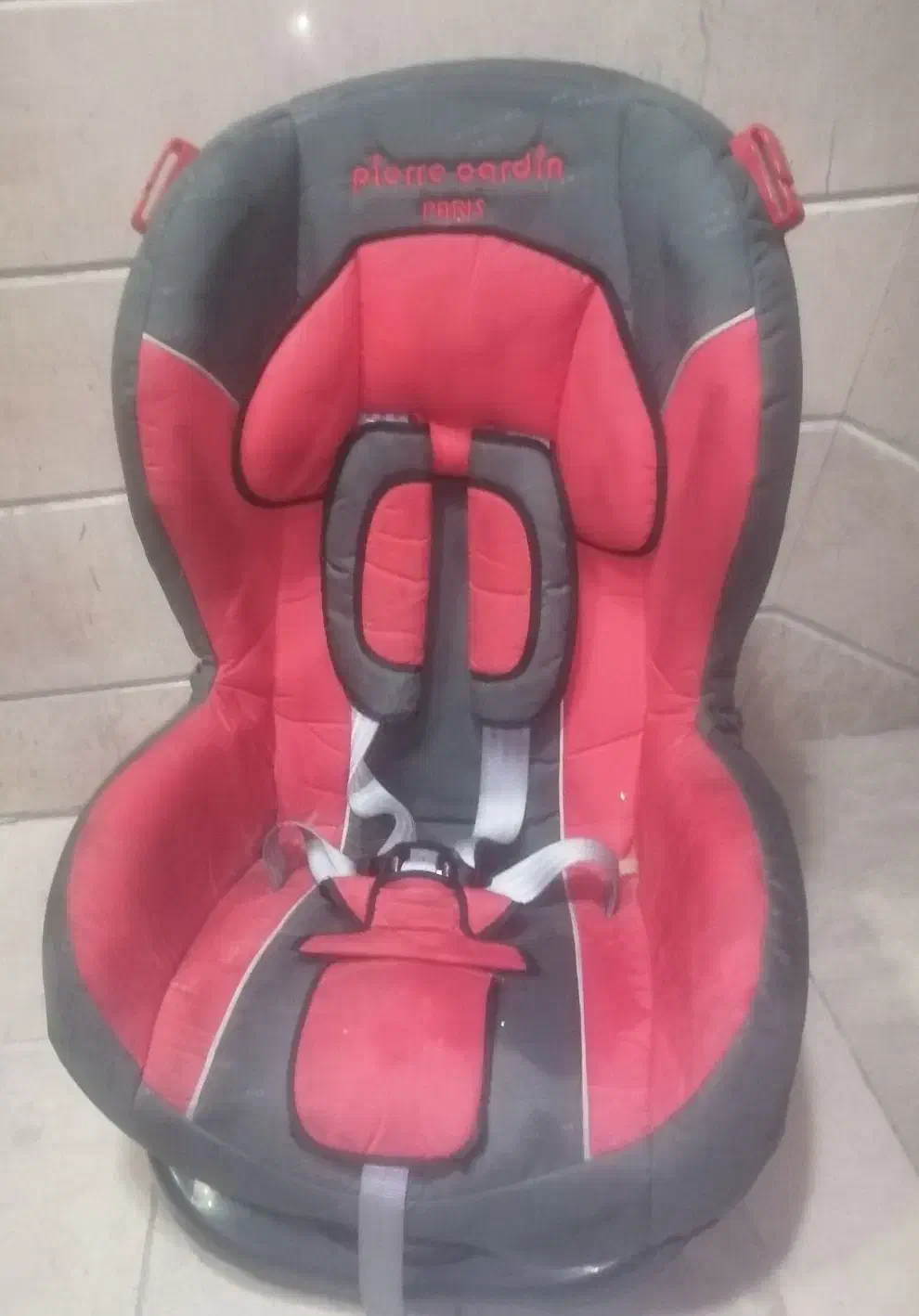 صندلی ماشین پیر گاردین|تخت و صندلی بچه|تهران, کیانشهر|دیوار