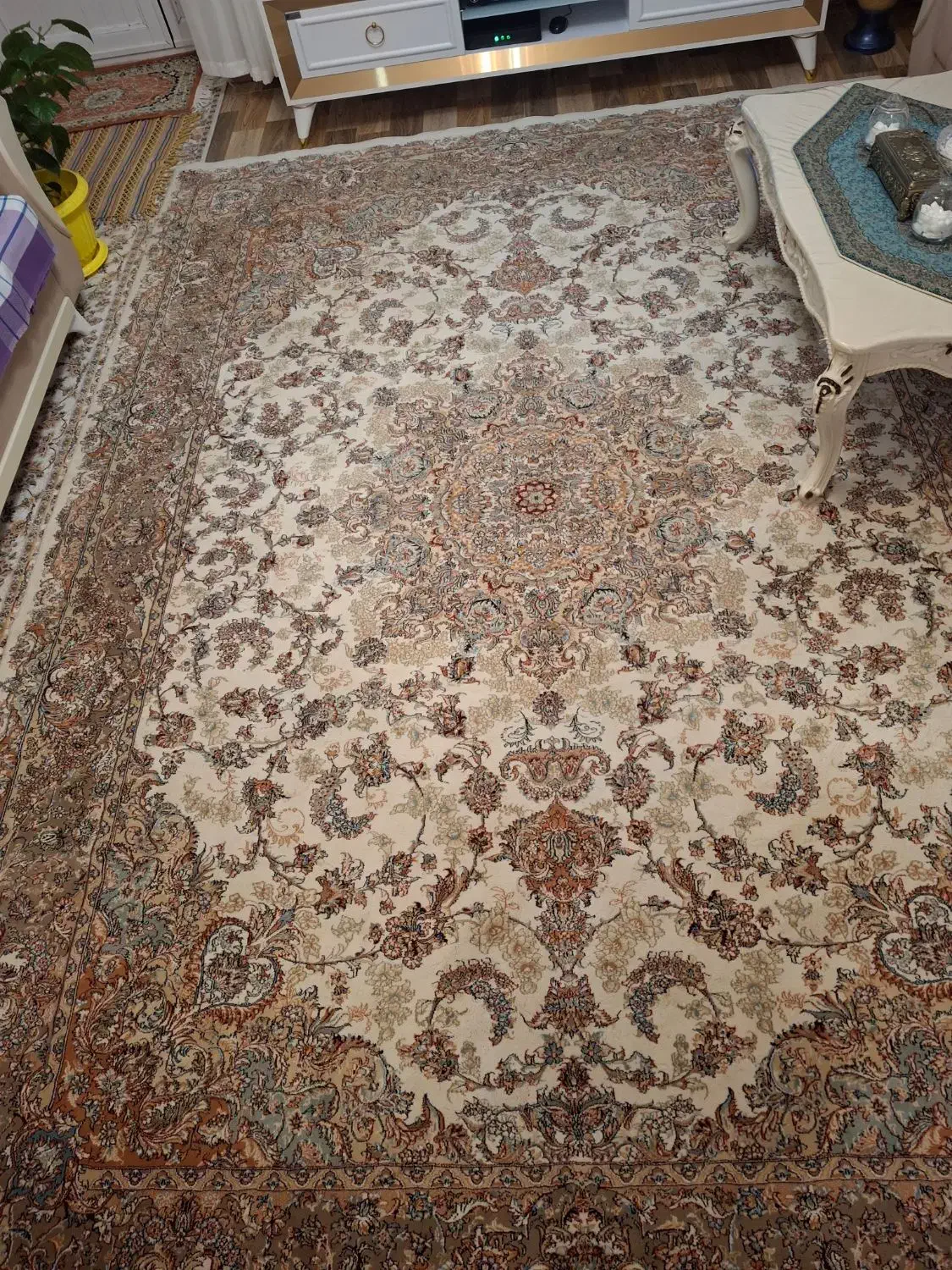 فرش ۷۰۰شانه کاشان یک جفت ۹متری|فرش|خوی, |دیوار