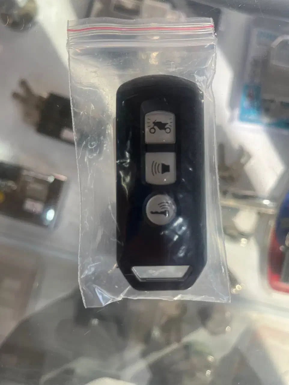 کلید سازی شبانه روزی حتی در روز های تعطیل|خدمات پیشه و مهارت|کرج, مصباح|دیوار