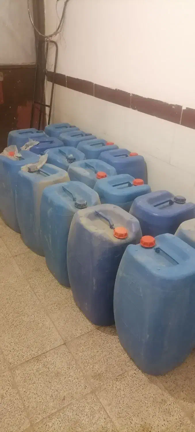 70لیتری|ظروف نگهدارنده، پلاستیکی، یک‌بارمصرف|کرمان, |دیوار