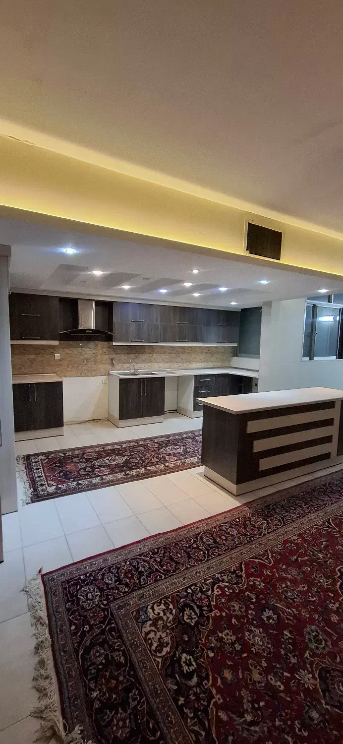 اپارتمان 220 متری 4خواب خیابان بزرگمهر|اجارهٔ آپارتمان|اصفهان, فرهنگیان|دیوار