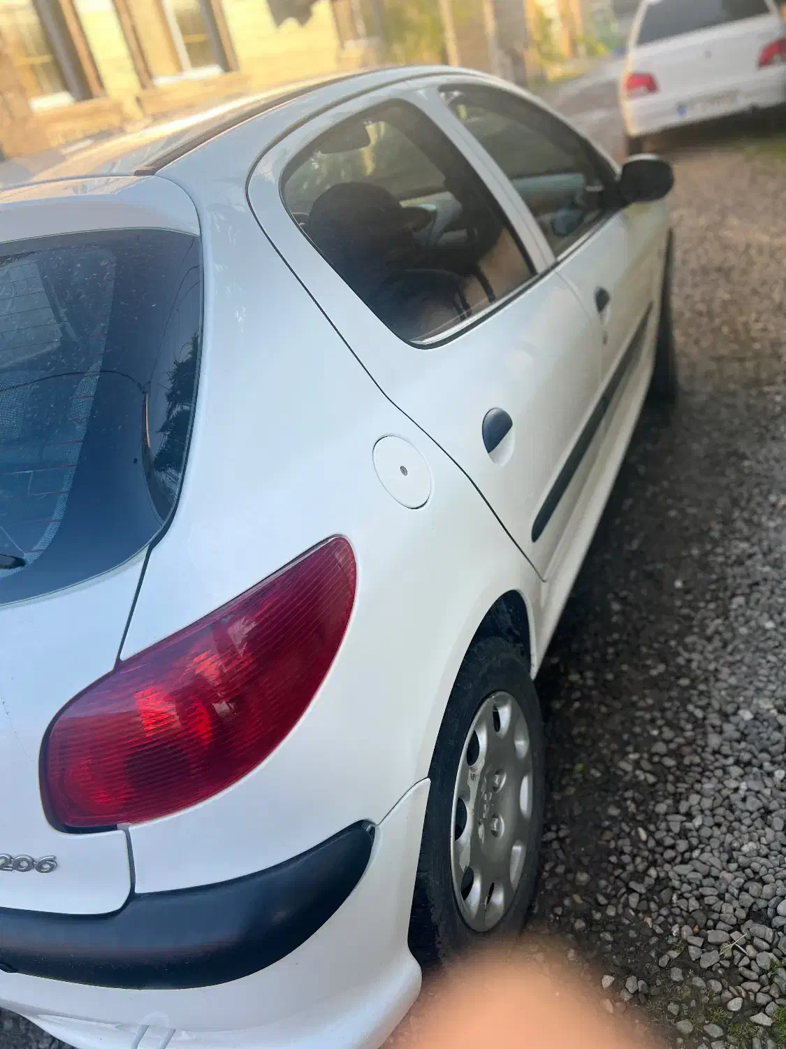 ۲۰۶تی۲مدل ۹۷بیرنگ کم کار|خودرو سواری و وانت|لاهیجان, بازکیاگوراب|دیوار