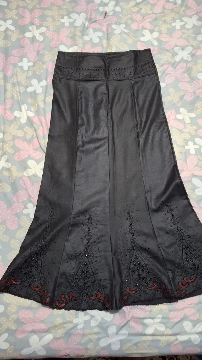 دامن مجلسی نو|لباس|دوگنبدان, |دیوار