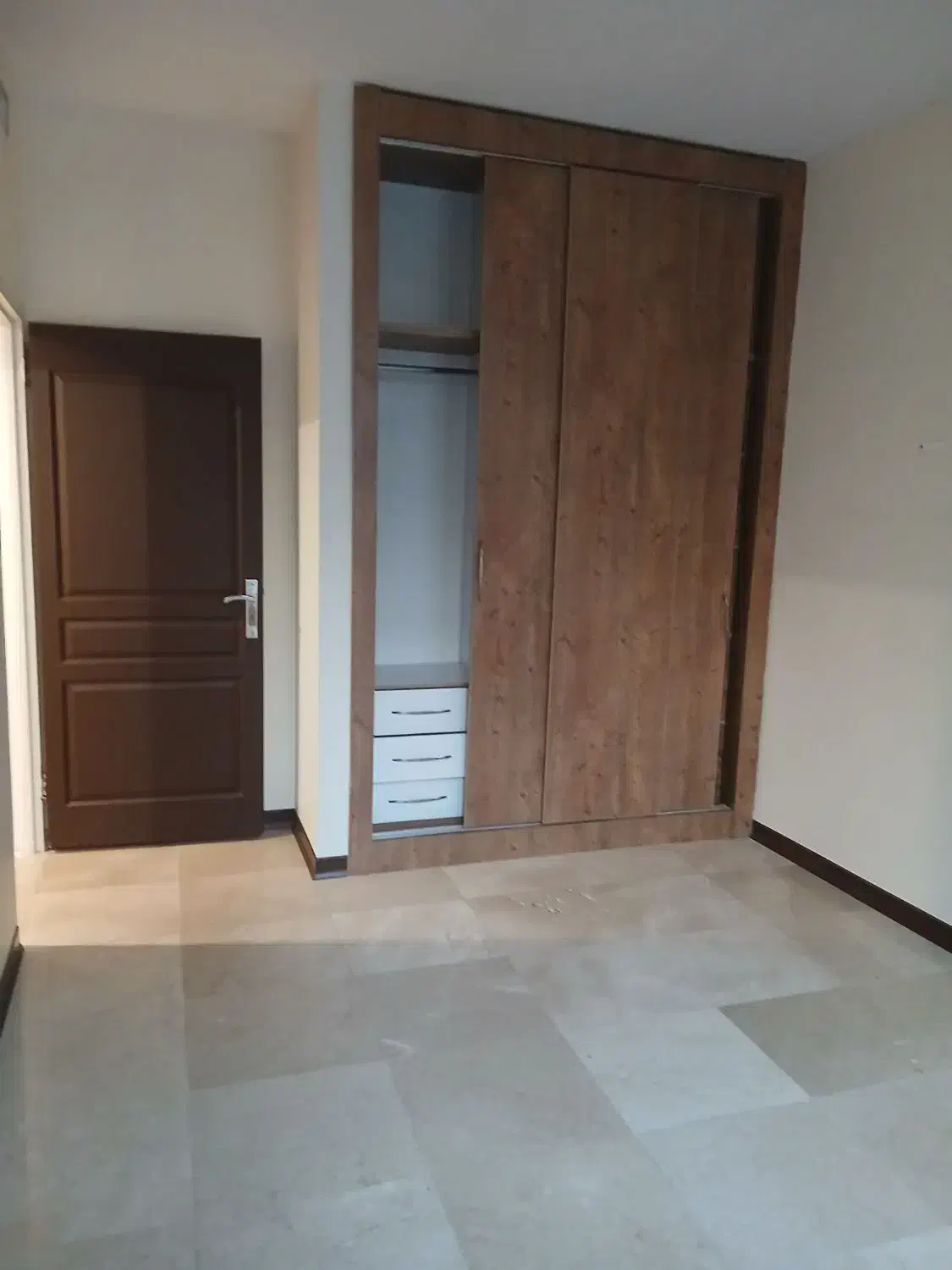 اجاره ساقدوش ۸۵ متر پنج ساله مشاعات هتلینگ