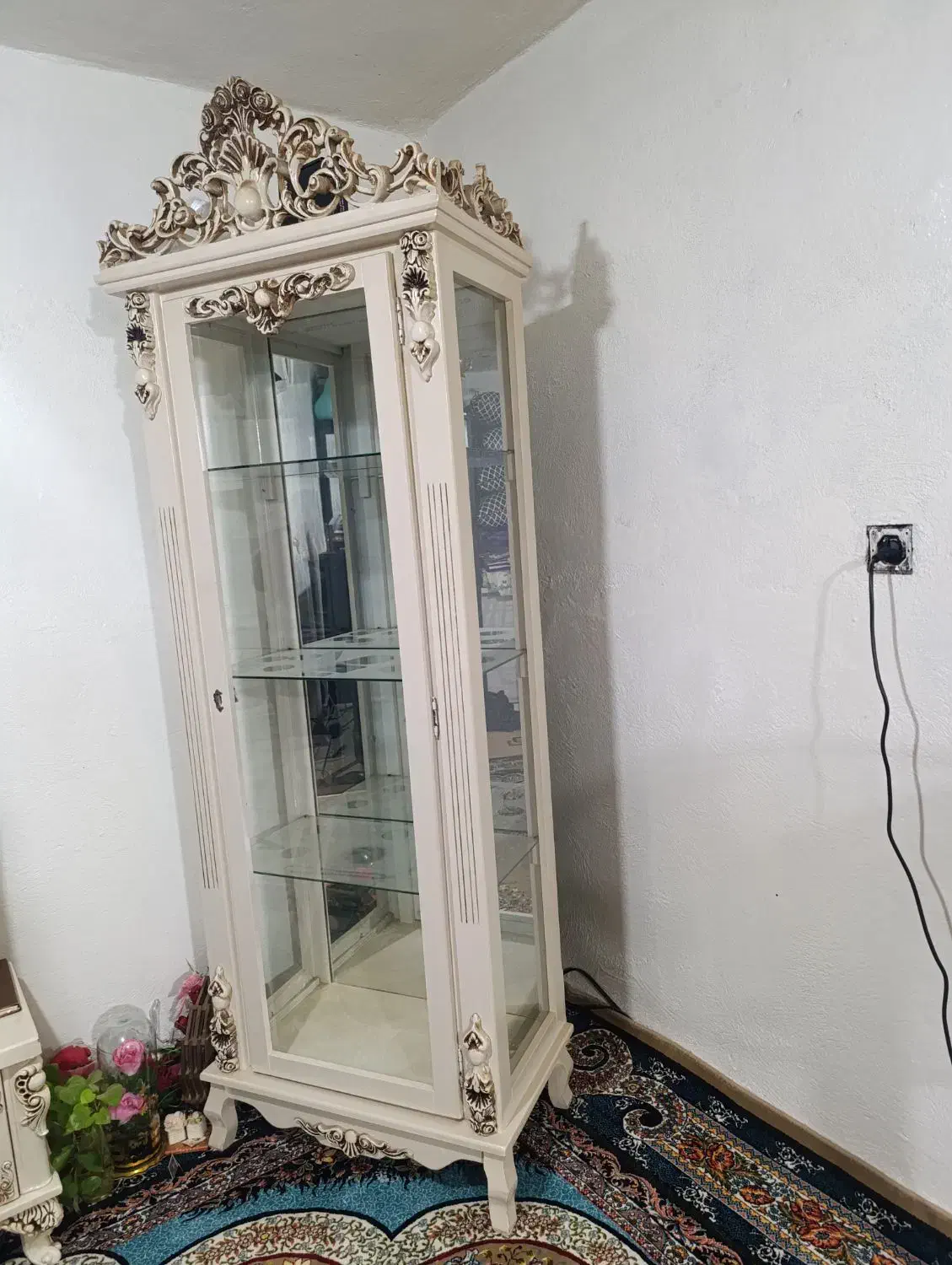 ست در حد نو|مبلمان خانگی و میز عسلی|مشکین‌دشت, |دیوار