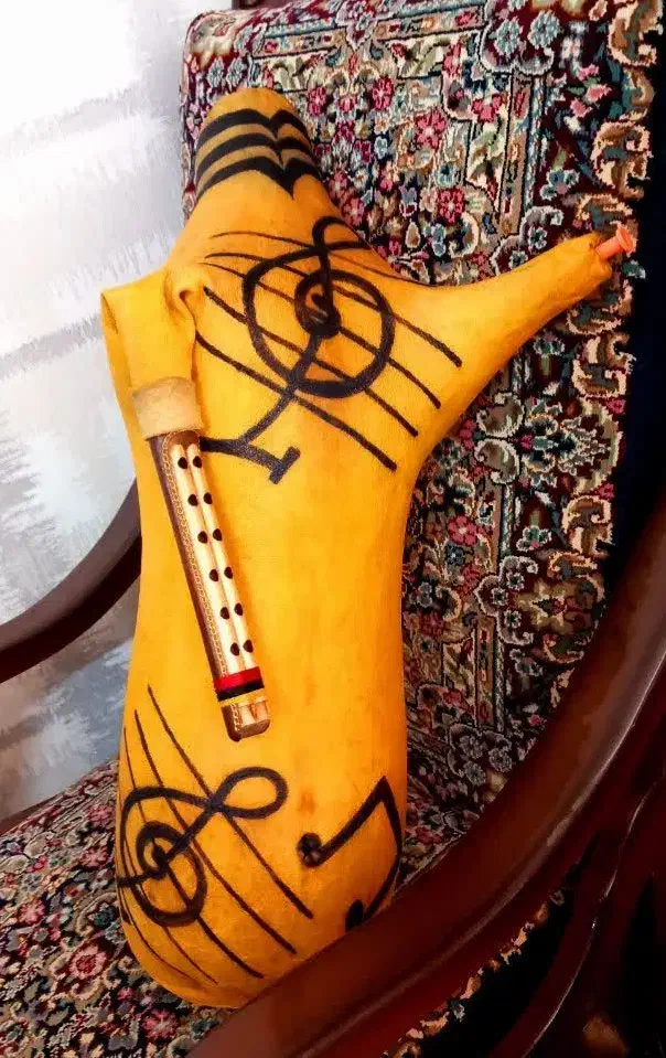 ساز نی انبان نی هنبان|سازهای بادی|کرمان, |دیوار