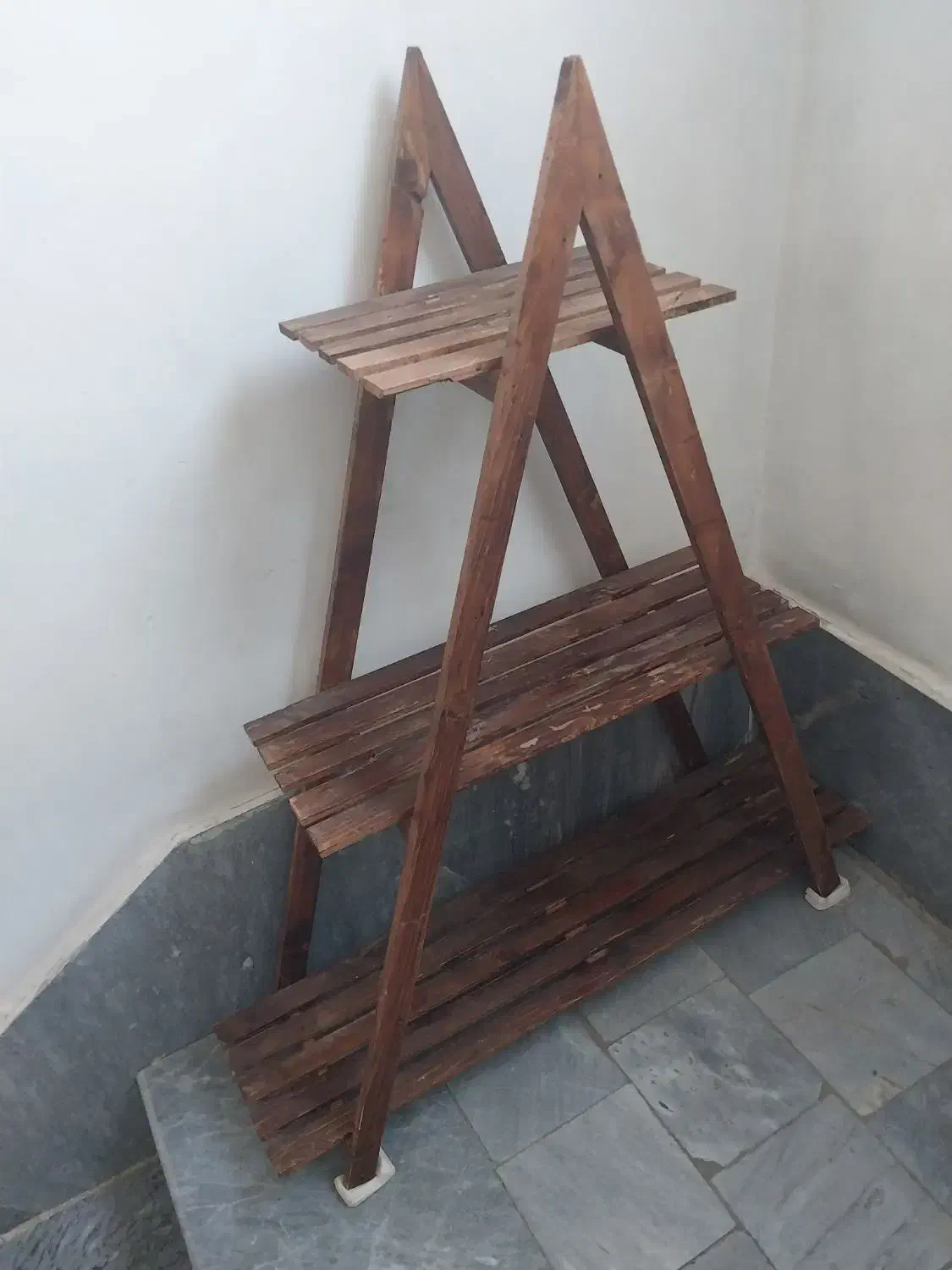 استند پایه گلدان|گل و گیاه طبیعی|اسلام‌شهر, شهرک محمدیه|دیوار