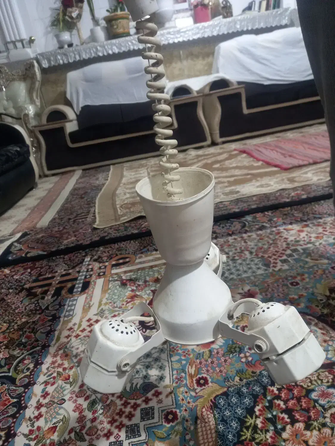 آواژر|لوستر و چراغ آویز|بیرجند, |دیوار