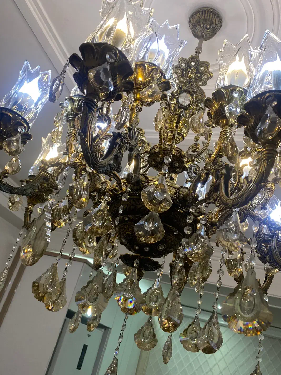 لوستر برنجی ۱۶ شاخه|لوستر و چراغ آویز|تهران, بیسیم|دیوار