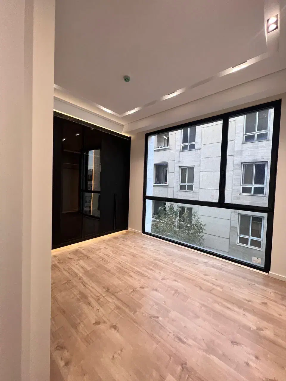 میرداماد 170 متری