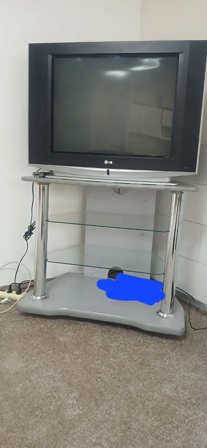 تلویزیون الجی و لوستر|تلویزیون و پروژکتور|اراک, |دیوار