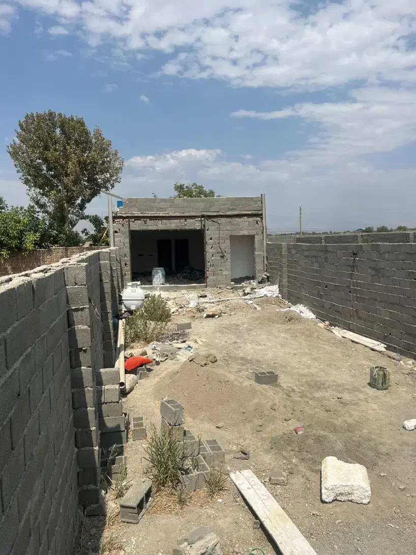 نیازمند کارگر ساختمان روزمزد|استخدام معماری، عمران و ساختمانی|هشتگرد, فاز ۱ مهستان|دیوار