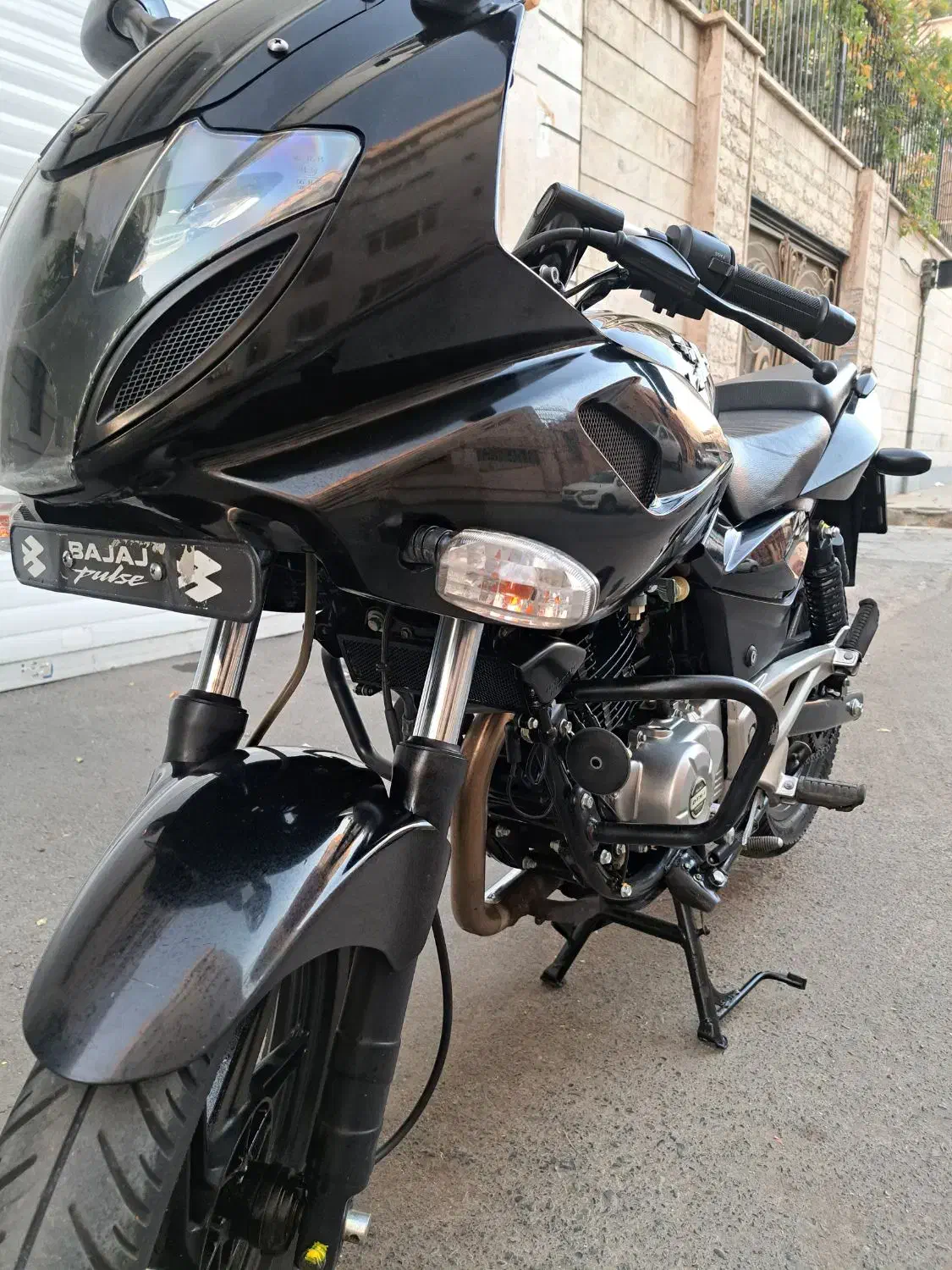 پالس۲۲۰fمدل۹۳درحد خشک بکر|موتورسیکلت|تهران, تهرانسر مرکزی|دیوار