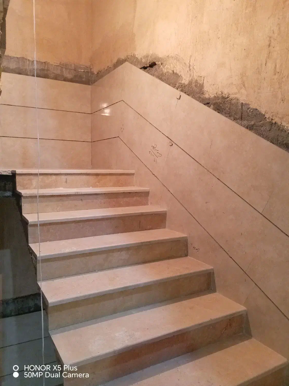 بنا ساختمان|خدمات پیشه و مهارت|لاران, |دیوار