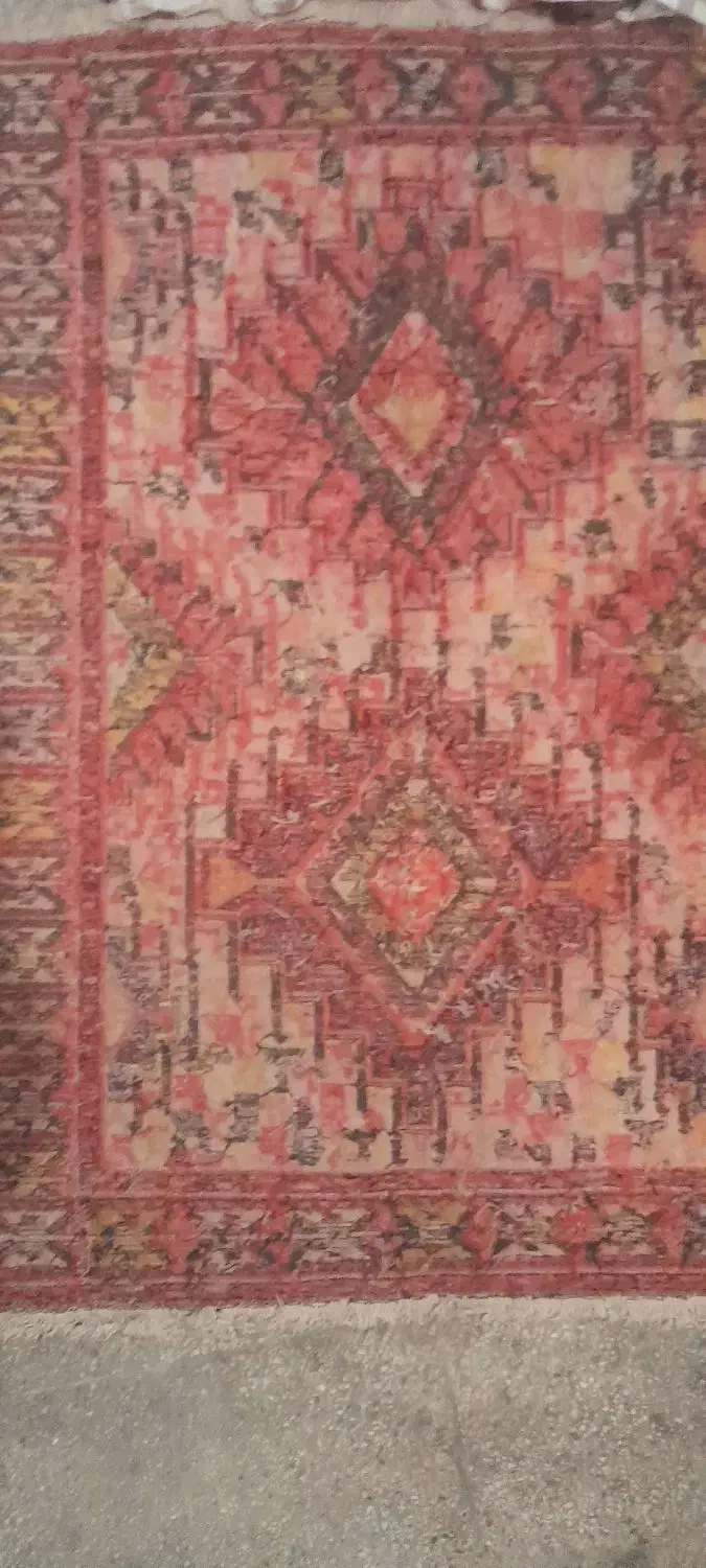 فرش قدیمی انتیک دست باف|فرش|بروجرد, |دیوار