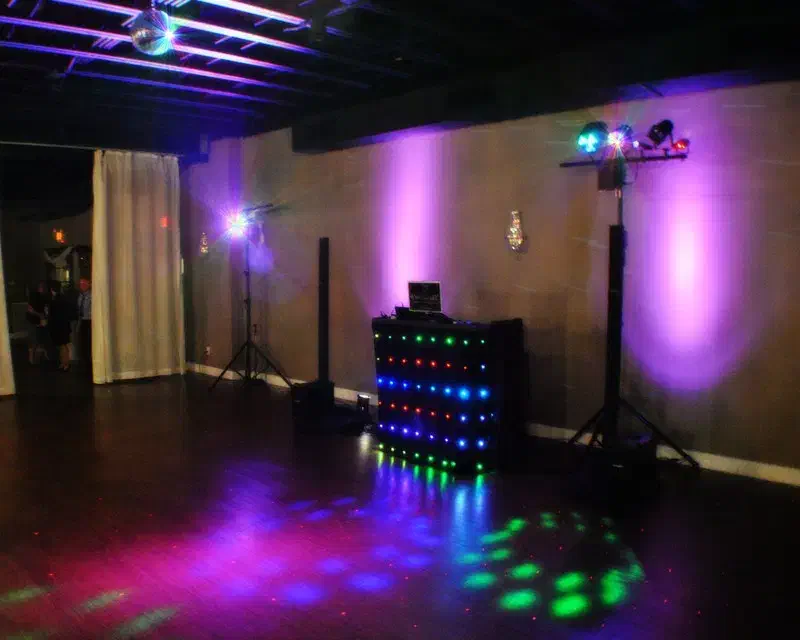 دیجی خانوم از 1میلیون و500 به بالا|خدمات پذیرایی، مراسم|زابل, |دیوار