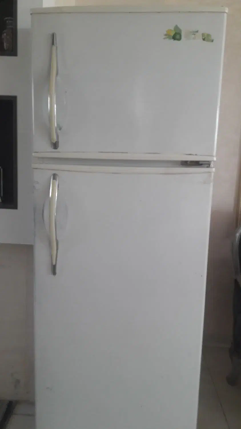 یخچال|یخچال و فریزر|خمینی‌شهر, |دیوار