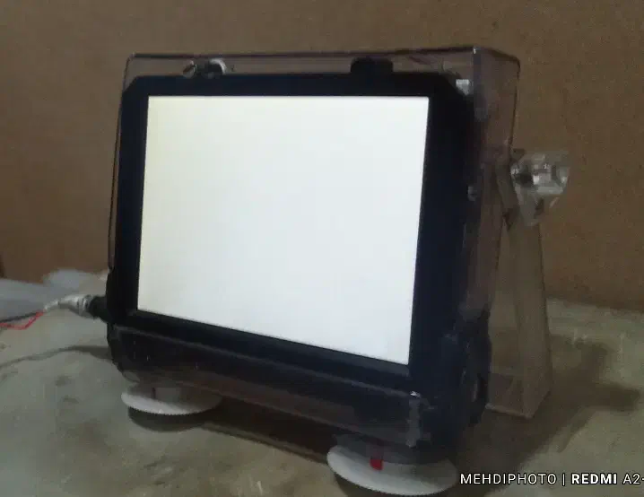 مانیتور کوچک رنگی ۱۲ولت|قطعات و لوازم جانبی رایانه|دورود, |دیوار