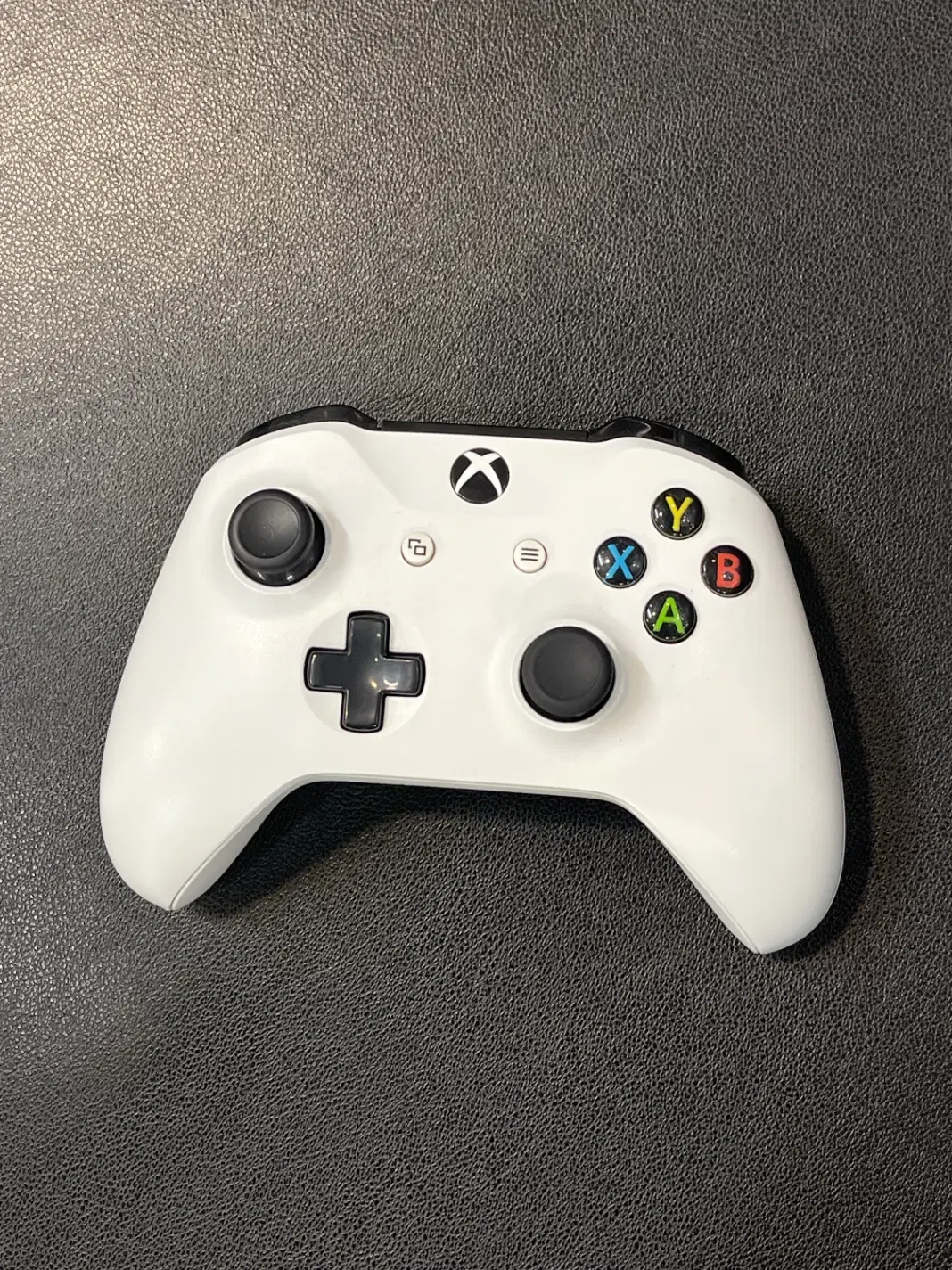 Xbox one s 1tb|کنسول، بازی ویدئویی و آنلاین|اصفهان, سعادت‌آباد|دیوار