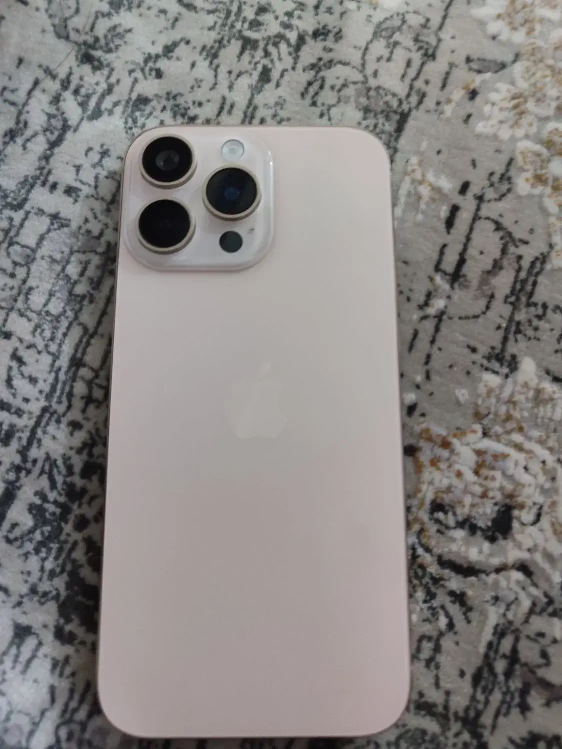 اپل iPhone 16 Pro Max با حافظهٔ ۲۵۶ گیگابایت|موبایل|بندرعباس, |دیوار