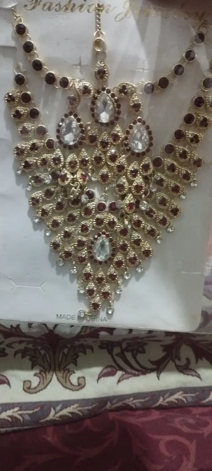 گردنبند هندی نگینی|بدلیجات|خاش, |دیوار