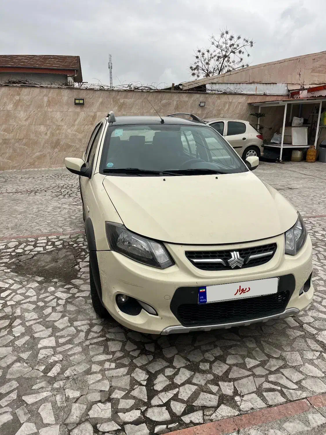 کوییک‌ ۱۴۰۱|خودرو سواری و وانت|رشت, منظریه|دیوار