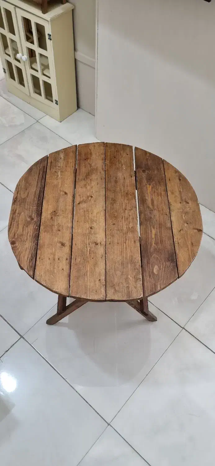 میز چوبی|میز و صندلی غذاخوری|تربت‌حیدریه, کاشانی|دیوار