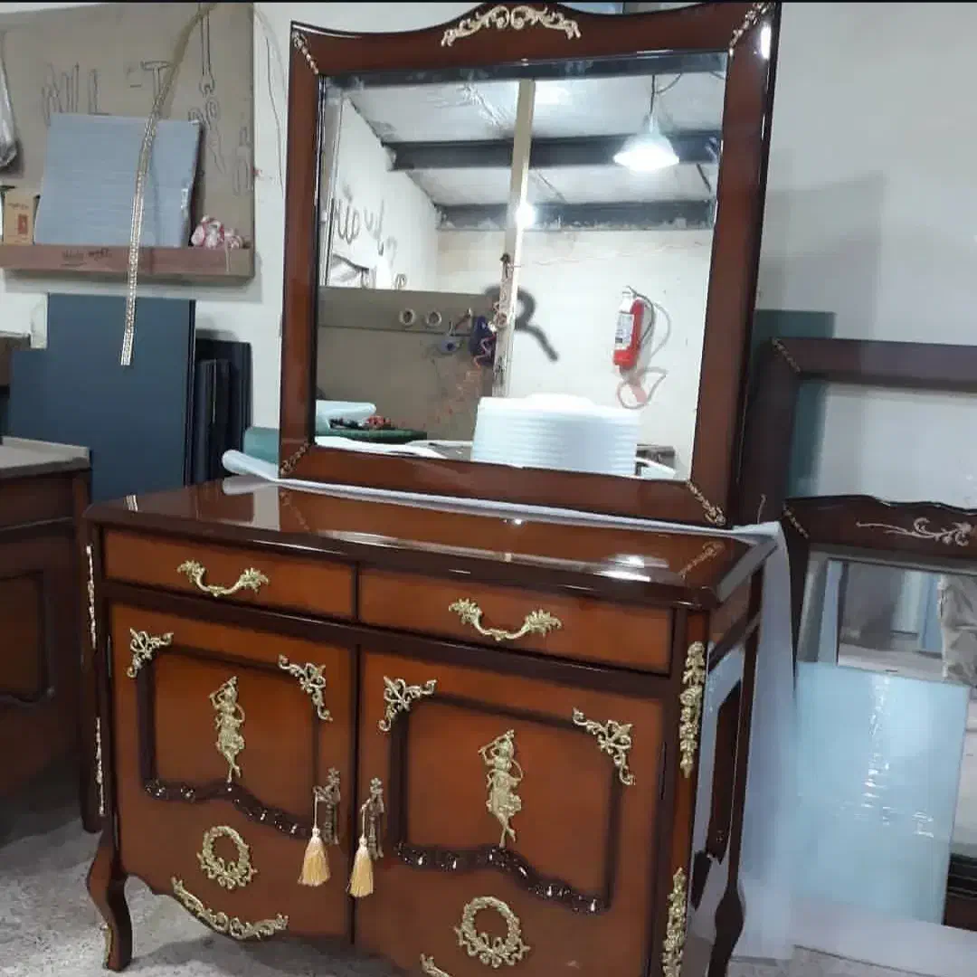 تولید کننده انواع آینه کنسول ویترین میز ال سی دی|بوفه، ویترین، کنسول|کرمان, |دیوار