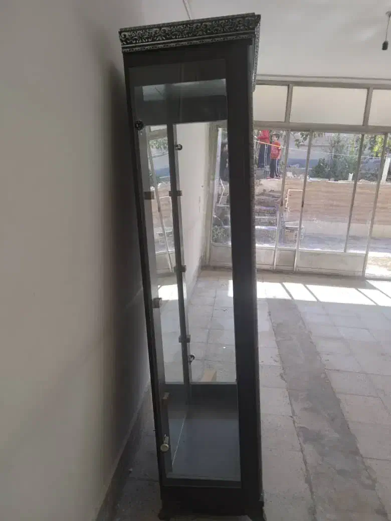 ویترین|مبلمان خانگی و میز عسلی|برخوار, |دیوار