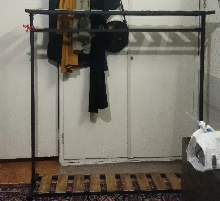 استند لباس و کفس و کیف|بندرخت و رختآویز|یزد, |دیوار